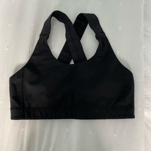 Lululemon bra 8. USED